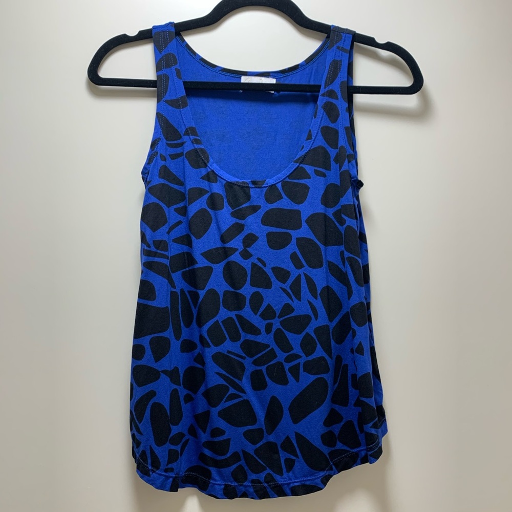 Fighting Eel/Ava Sky Black and Blue Tank size XS